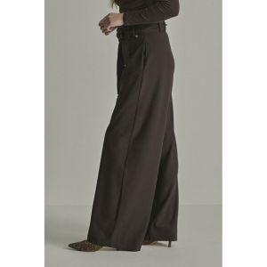  DEEP BROWN
