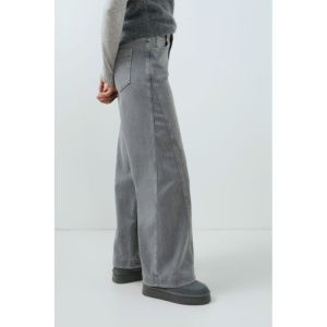 MID GREY DENIM